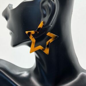EARRINGS! Tortoise Shell Epoxy Star Shape Earrings BNWT